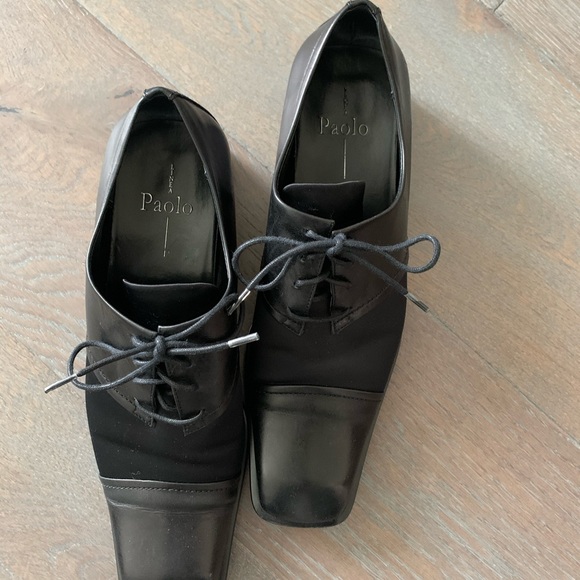 Linea Paolo Women’s satin and leather oxfords - Picture 6 of 8